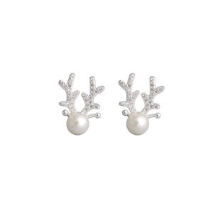 Christmas Pearl Elk Earrings