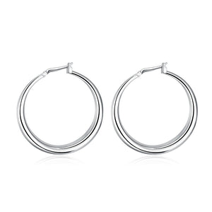 Round plain silver earrings